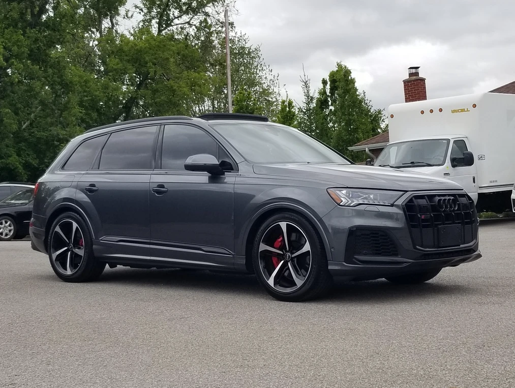 Audi SQ7 CARBON* HEADUP* М.ТОЧКА* 360* AMBIENT* B&O* ОБДУХ - изображение 3
