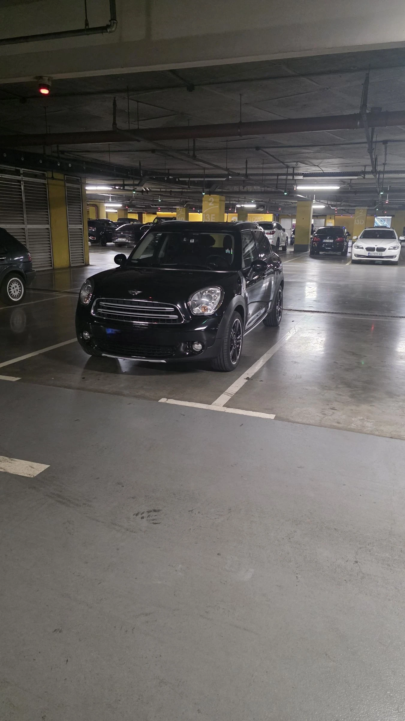 Mini Countryman MINI COOPER D ALL4 - изображение 2
