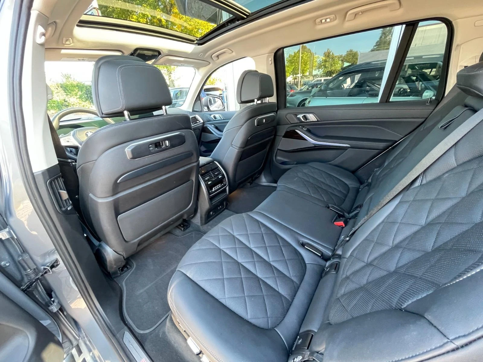 BMW X7 40i* PANO* DISTR* KEYLESS* H&K* HEAD-UP*  - изображение 10