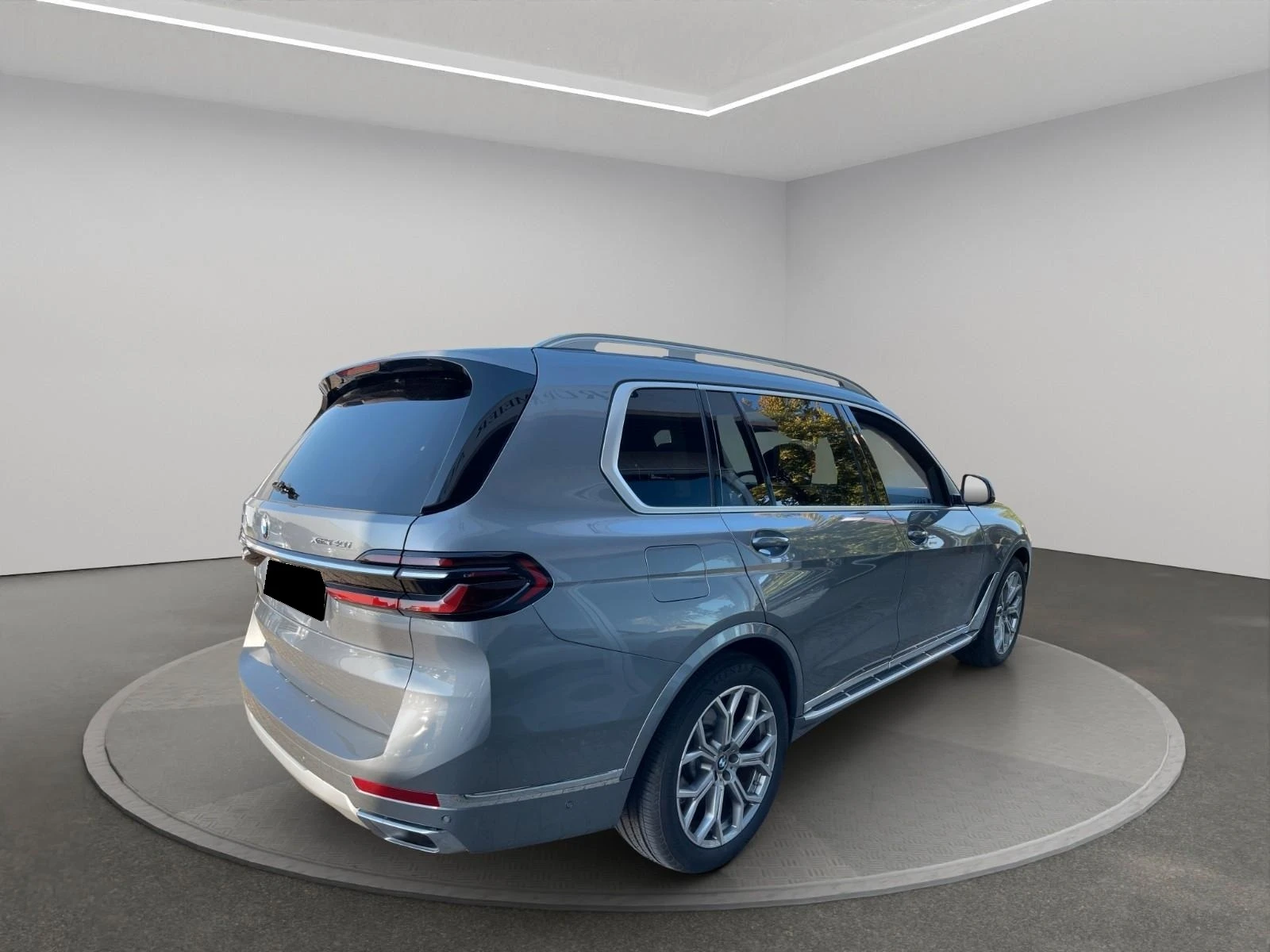 BMW X7 40i* PANO* DISTR* KEYLESS* H&K* HEAD-UP*  - изображение 2