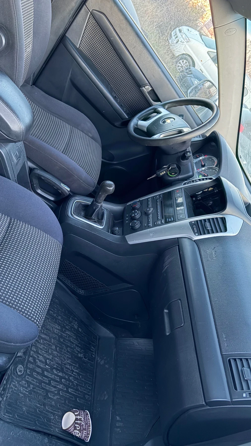 Chevrolet Captiva 2.0d - изображение 9