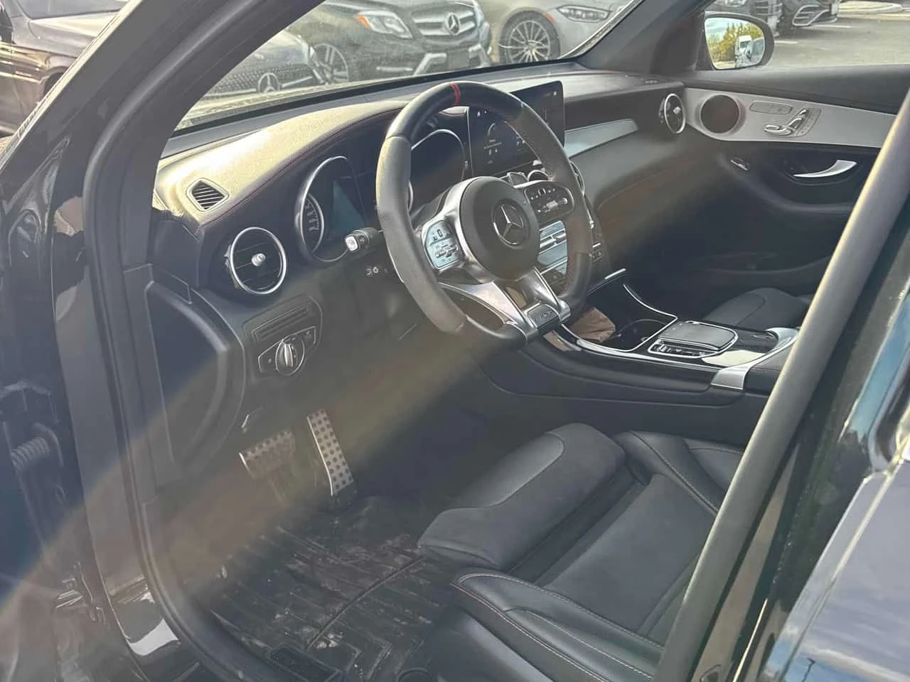 Mercedes-Benz GLC 43 AMG CARFAX, снимка 5 - Автомобили и джипове - 54450979