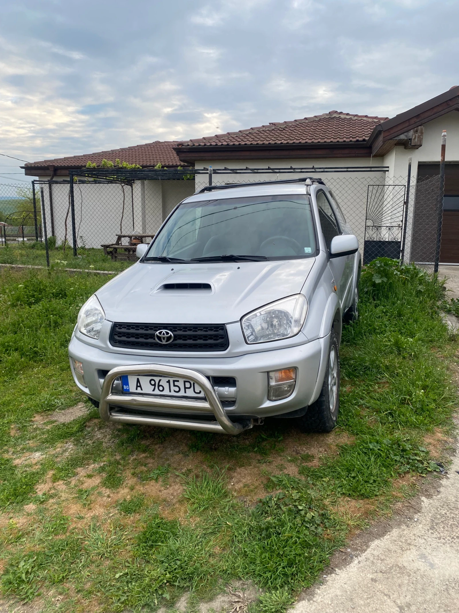 Toyota Rav4, снимка 2 - Автомобили и джипове - 54487157