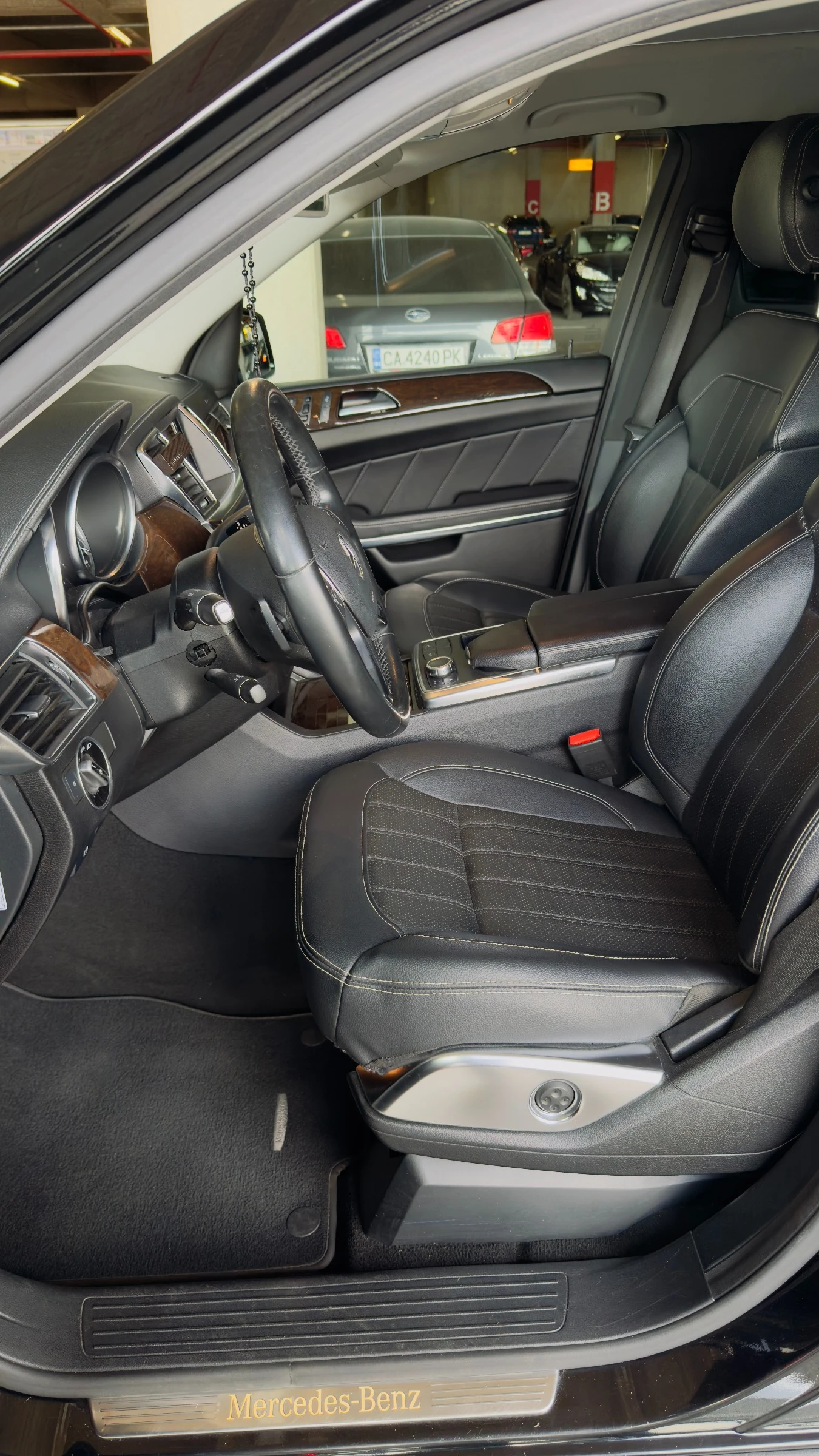 Mercedes-Benz GL 450, снимка 9 - Автомобили и джипове - 54879260