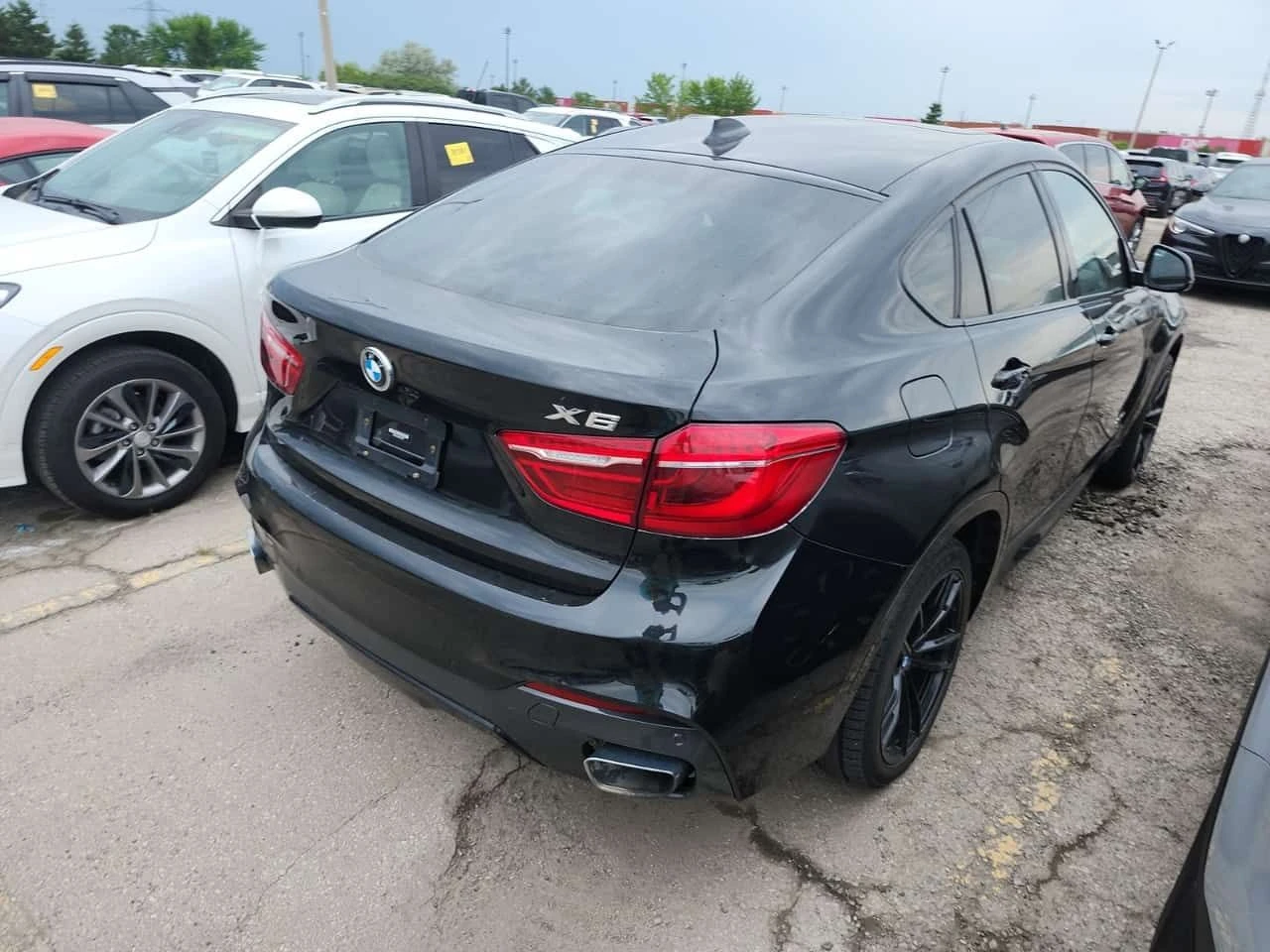 BMW X6 * XDRIVE35I * CARFAX * 2 КЛЮЧА * АВТОКРЕДИТ * H/K, снимка 3 - Автомобили и джипове - 55338633