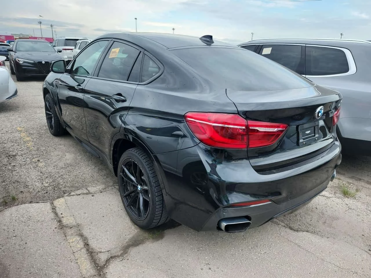 BMW X6 * XDRIVE35I * CARFAX * 2 КЛЮЧА * АВТОКРЕДИТ * H/K, снимка 4 - Автомобили и джипове - 55338633