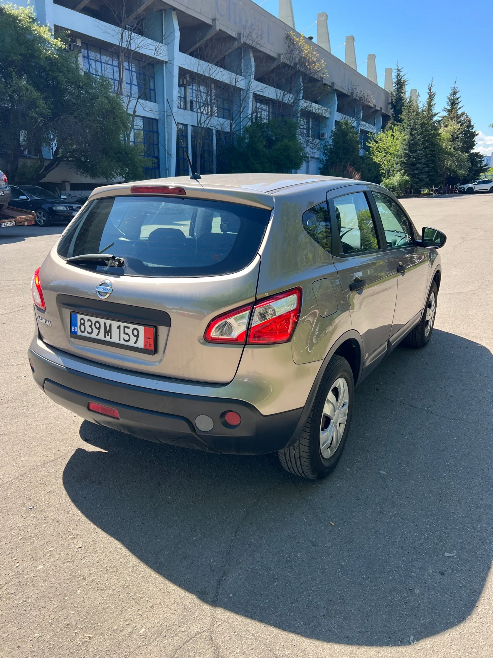 Nissan Qashqai 1.6 69000 km!!!, снимка 3 - Автомобили и джипове - 55884251