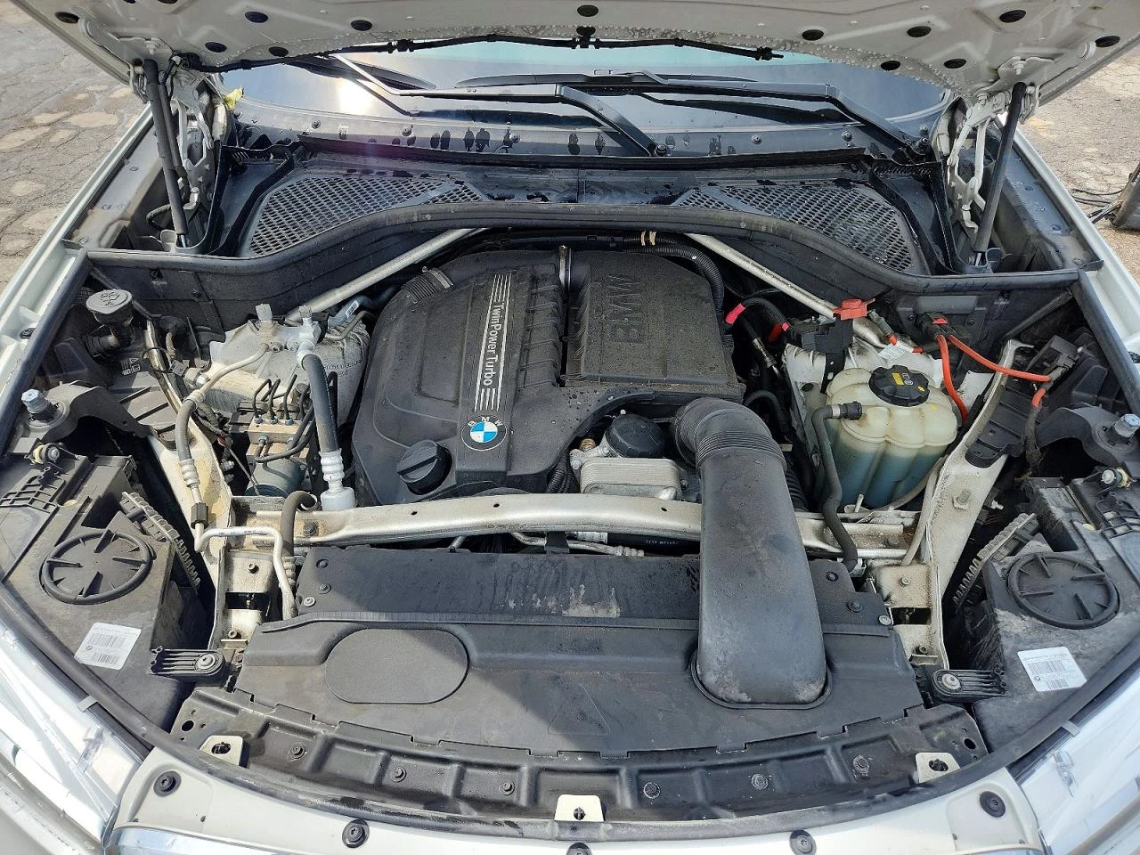 BMW X5 3.0l xDrive35I, снимка 11 - Автомобили и джипове - 56025648