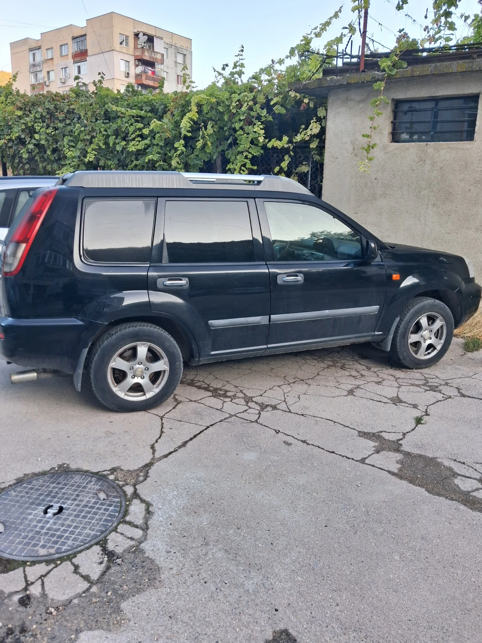 Nissan X-trail, снимка 2 - Автомобили и джипове - 56073963