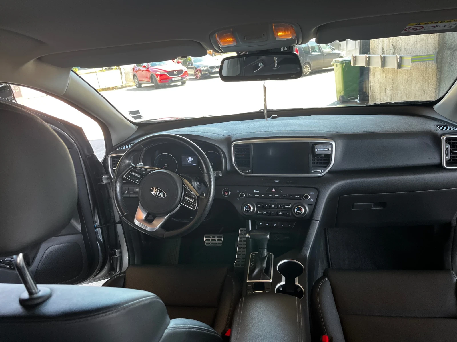 Kia Sportage, снимка 9 - Автомобили и джипове - 56191627
