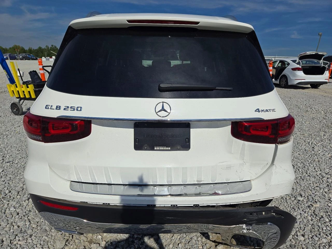 Mercedes-Benz GLB 2.0l 250 4Matic, снимка 6 - Автомобили и джипове - 56710770