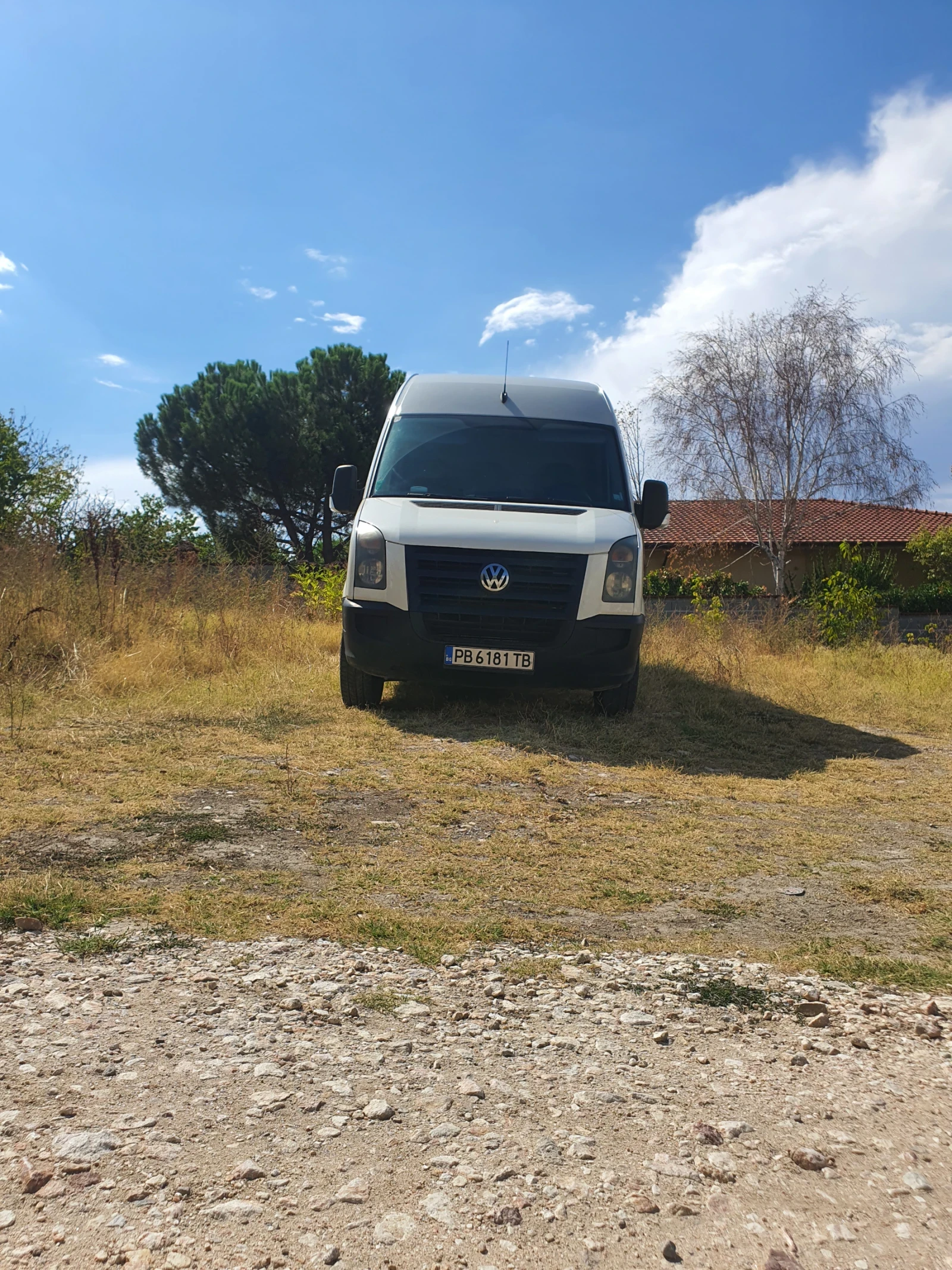 VW Crafter Дълга база , товарен, снимка 2 - Бусове и автобуси - 54444161
