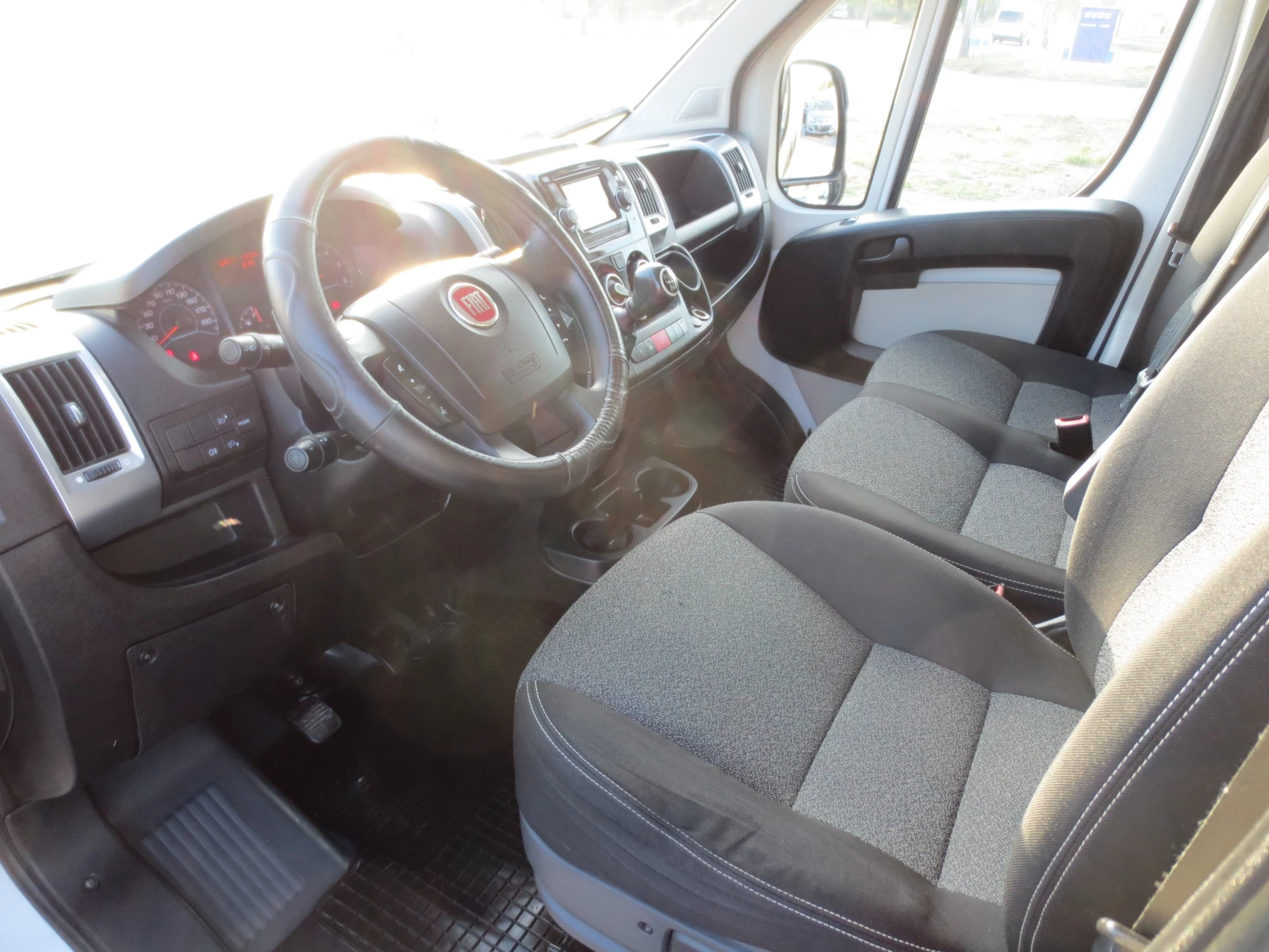 Fiat Ducato 2.3 JTD, снимка 9 - Бусове и автобуси - 56437007