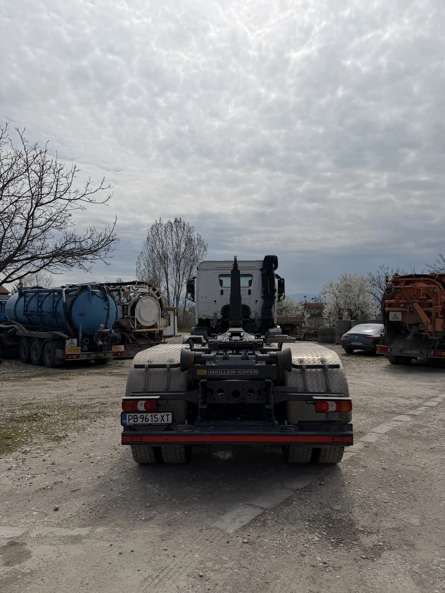 Mercedes-Benz Arocs 4145, снимка 12 - Камиони - 54040911