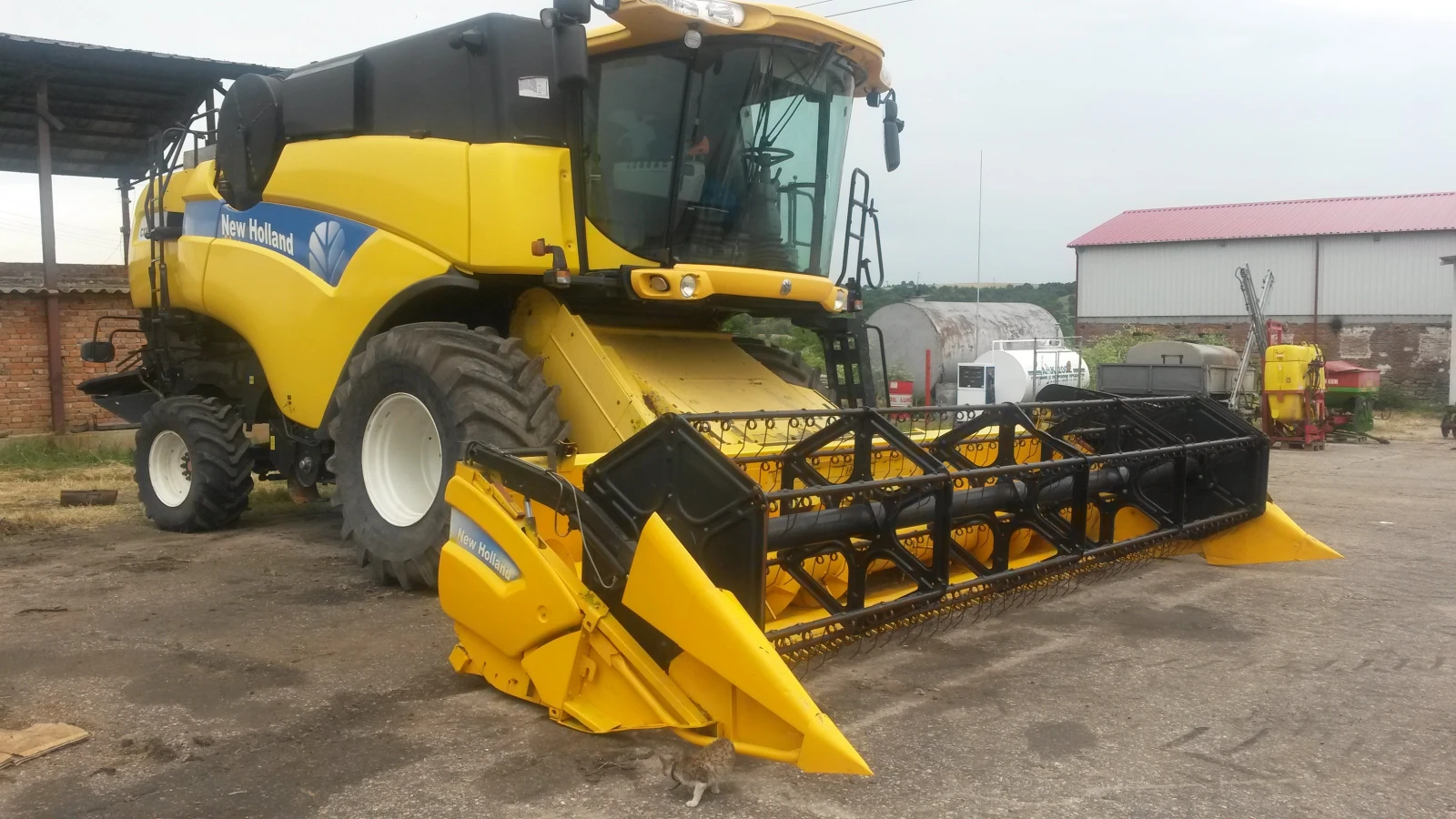 Комбайн New Holland CX8070 - изображение 4