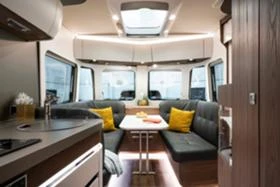 Каравана HYMER / ERIBA TOURING 820, снимка 8