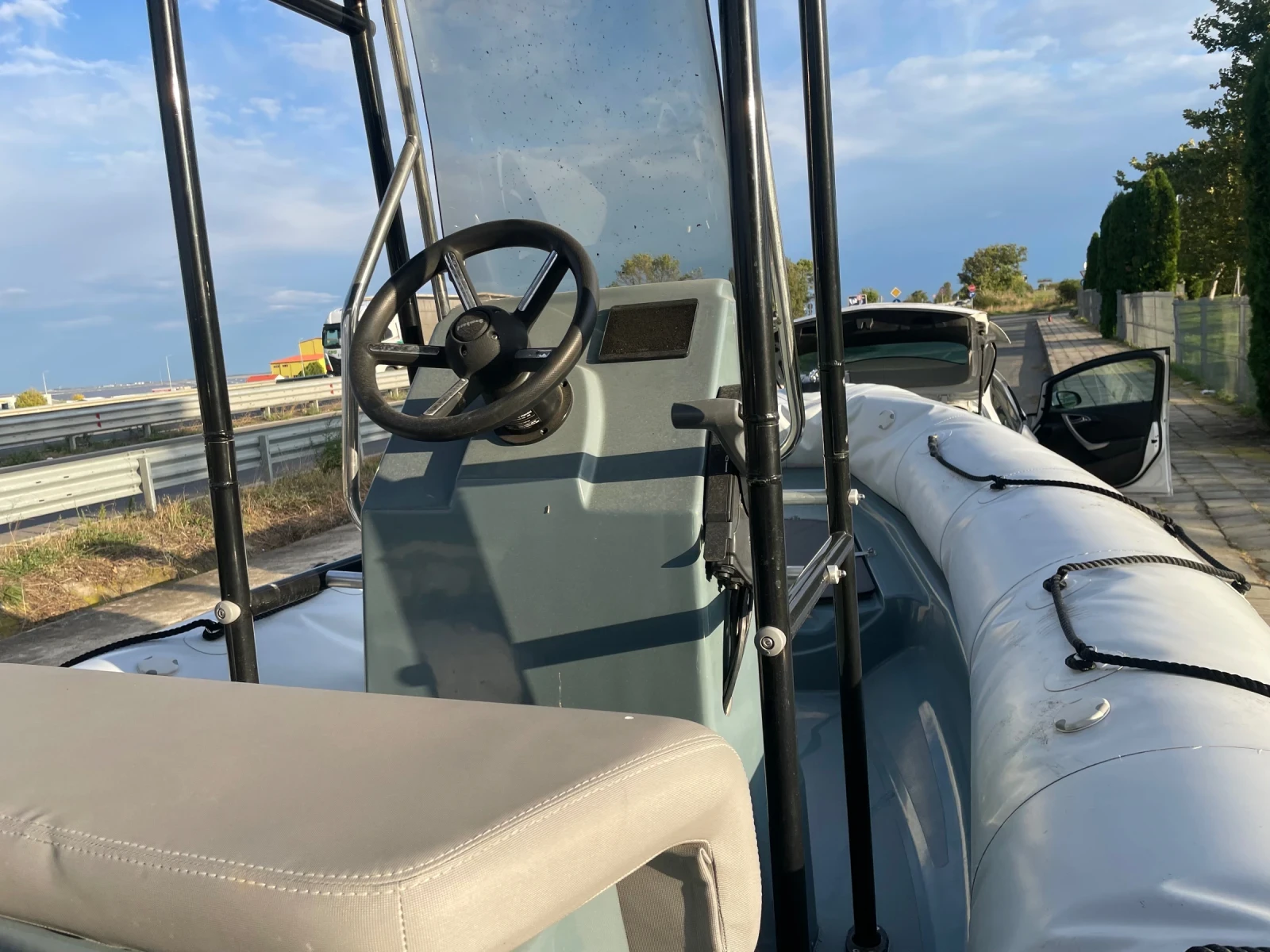   Bombard EXPLORER/600/NEO | Mobile.bg   13