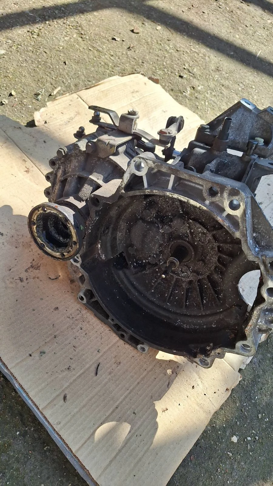      1U (      ) | Mobile.bg   4