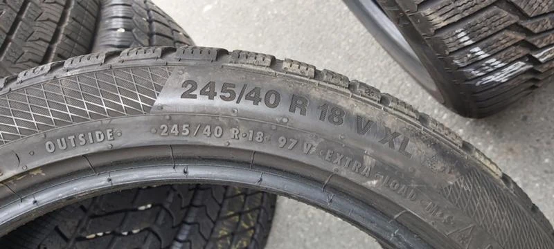 Гуми Зимни 245/40R18, снимка 8 - Гуми и джанти - 32572231