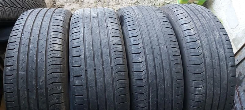 Гуми Летни 215/60R17, снимка 1 - Гуми и джанти - 35134655