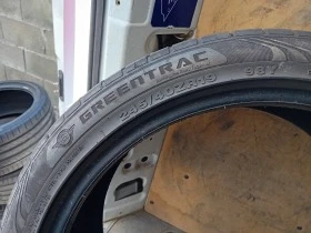 Гуми Летни 245/40R19, снимка 5 - Гуми и джанти - 46374773