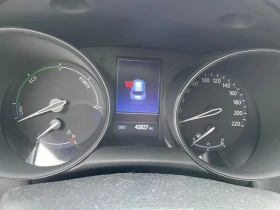 Toyota C-HR 1.8 Hybrid Business/43000km/Първи собственик, снимка 6