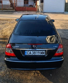 Mercedes-Benz E 220 CDI Facelift /Avantgarde , снимка 17