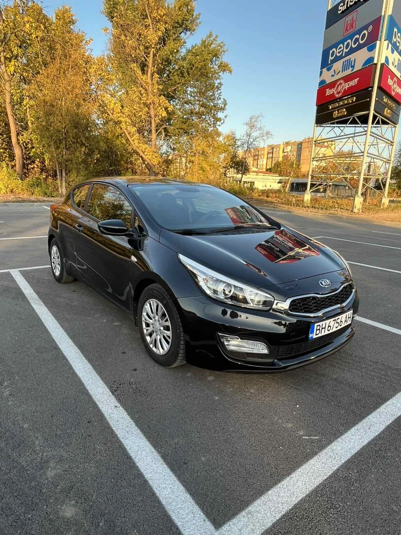 Kia Ceed, снимка 1 - Автомобили и джипове - 47750843