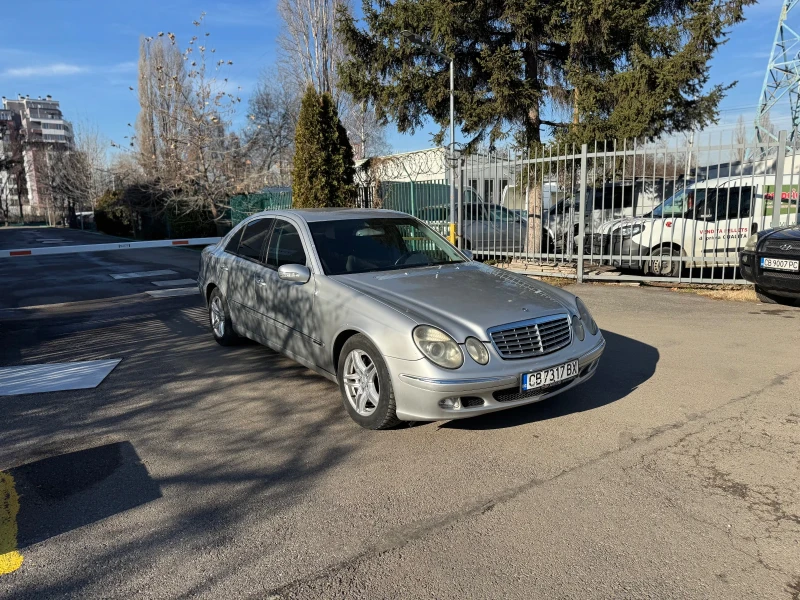 Mercedes-Benz E 270 CDI, снимка 3 - Автомобили и джипове - 48396568