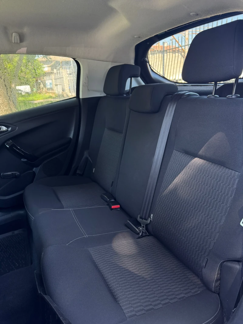 Peugeot 208 1.2 BENZIN AUSTRIA, снимка 15 - Автомобили и джипове - 51119413