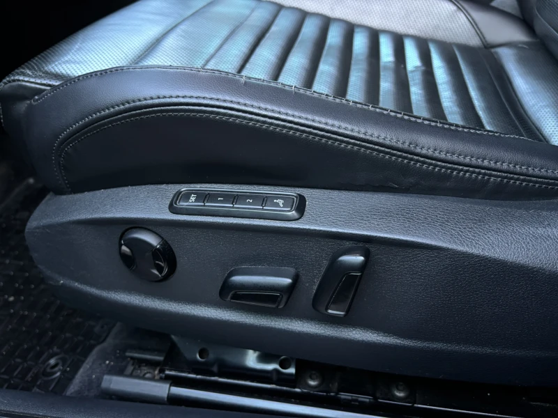 VW Passat, снимка 14 - Автомобили и джипове - 52061822