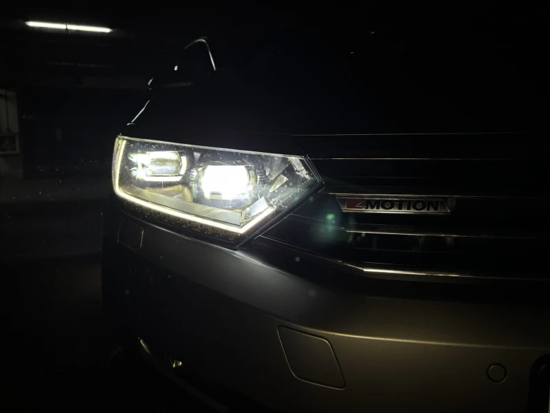 VW Passat, снимка 7 - Автомобили и джипове - 52061822