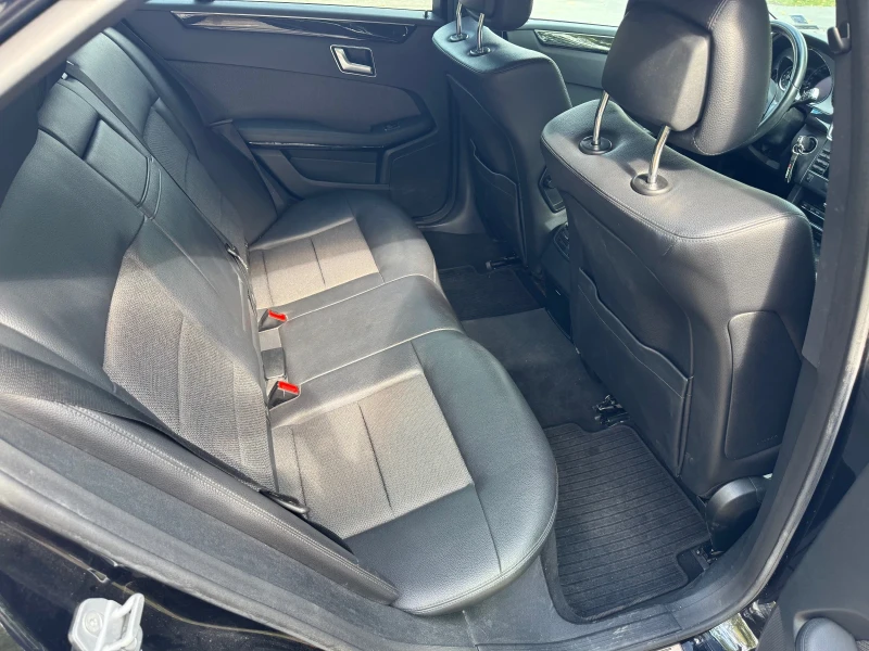 Mercedes-Benz E 300 CDI 7G TRONIC PLUS, снимка 7 - Автомобили и джипове - 51981993