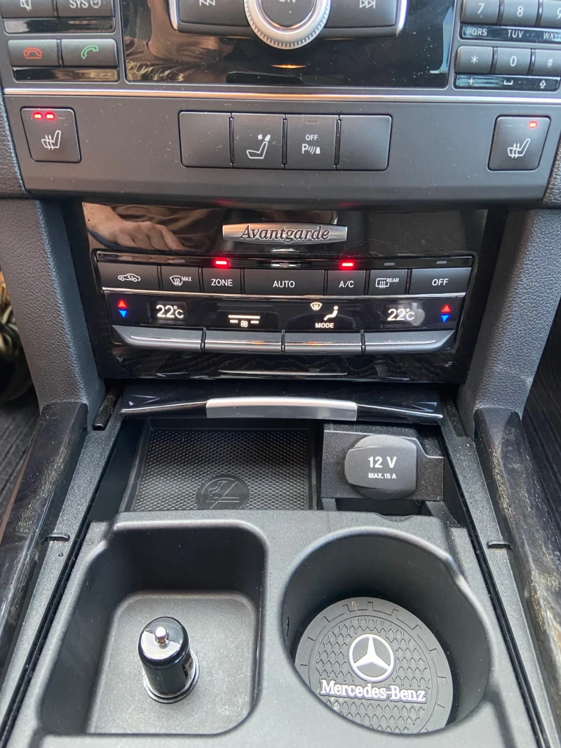 Mercedes-Benz E 300 CDI 7G TRONIC PLUS, снимка 10 - Автомобили и джипове - 51981993