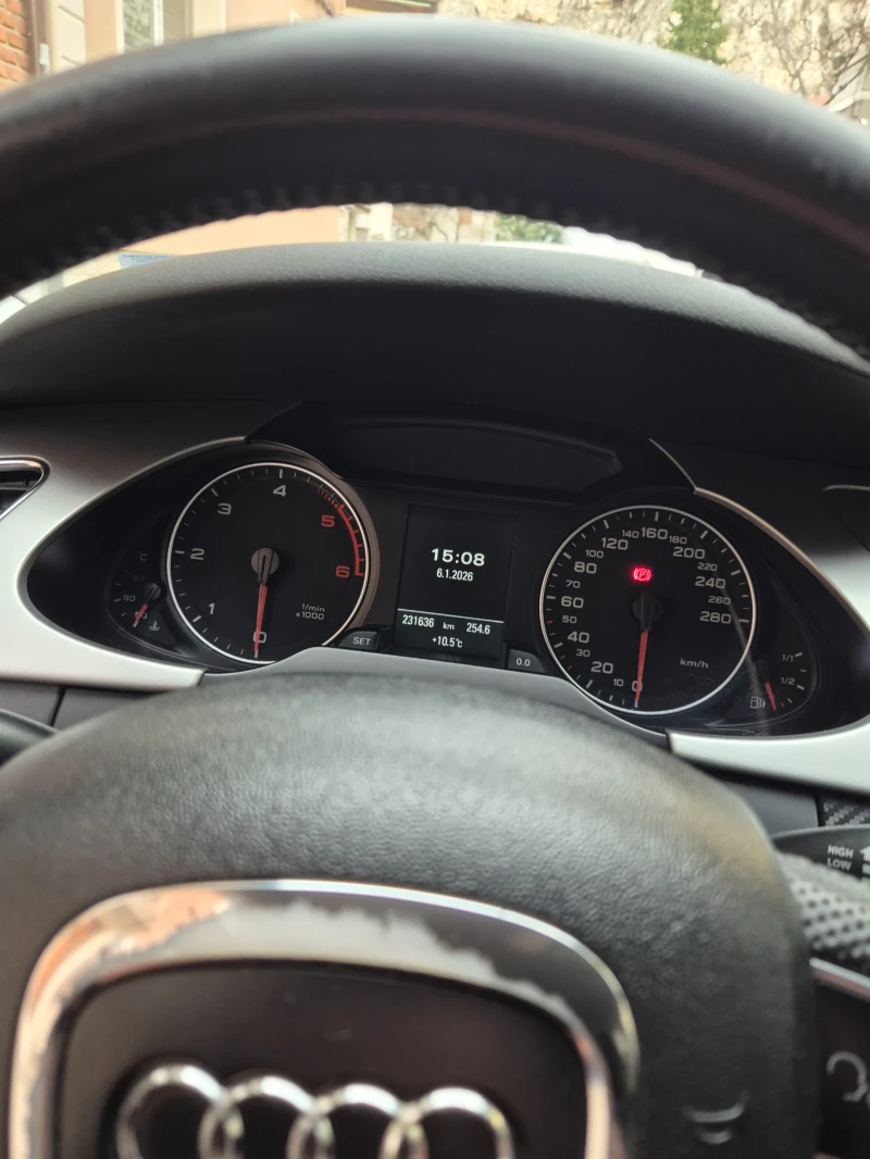 Audi A4 B8 2010, снимка 13 - Автомобили и джипове - 51811580