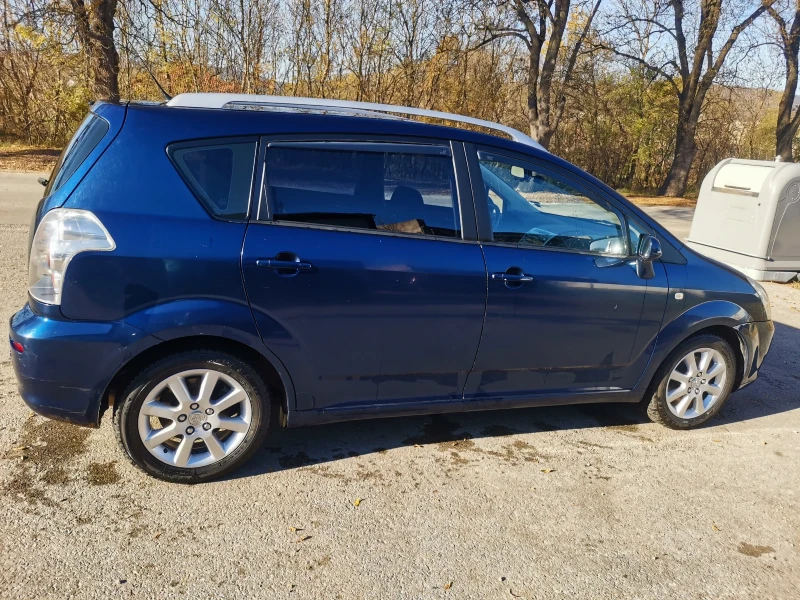 Toyota Corolla verso, снимка 5 - Автомобили и джипове - 52297659