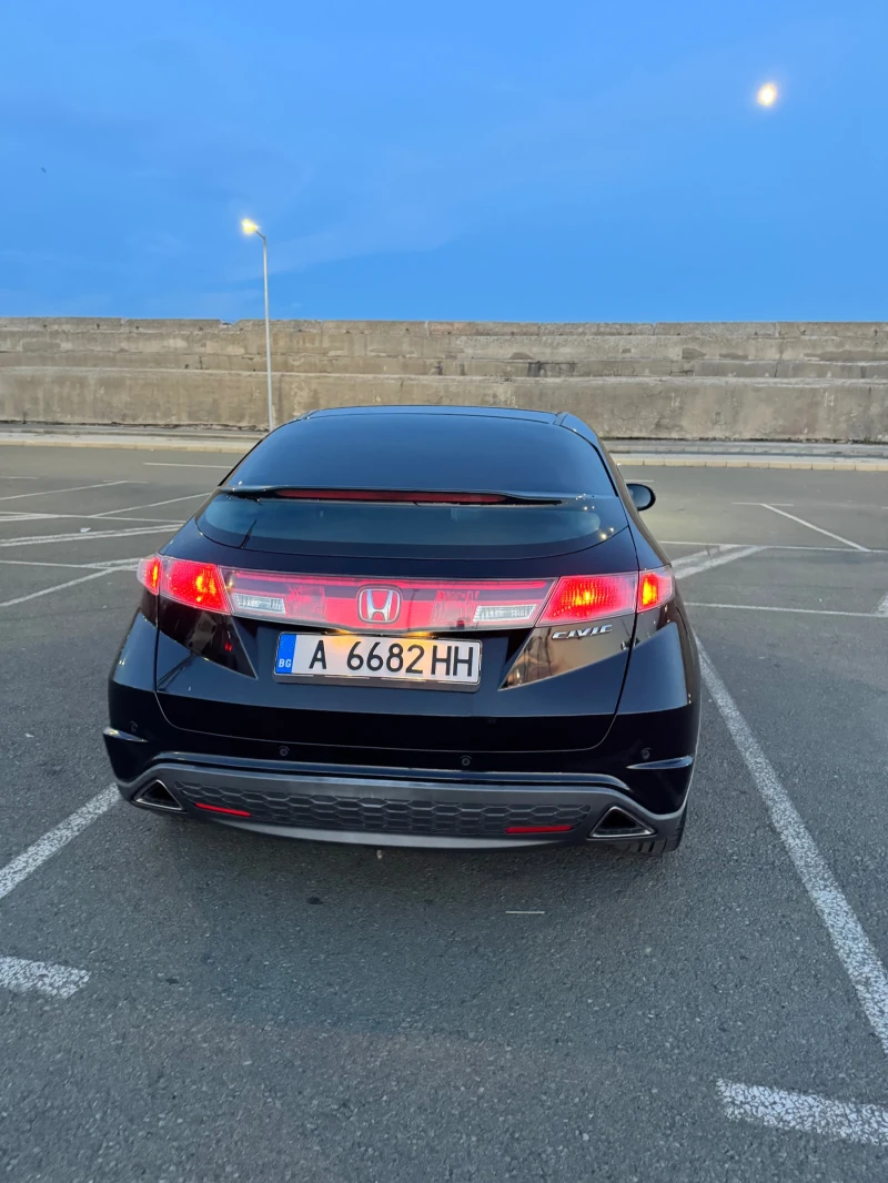 Honda Civic, снимка 2 - Автомобили и джипове - 52568163