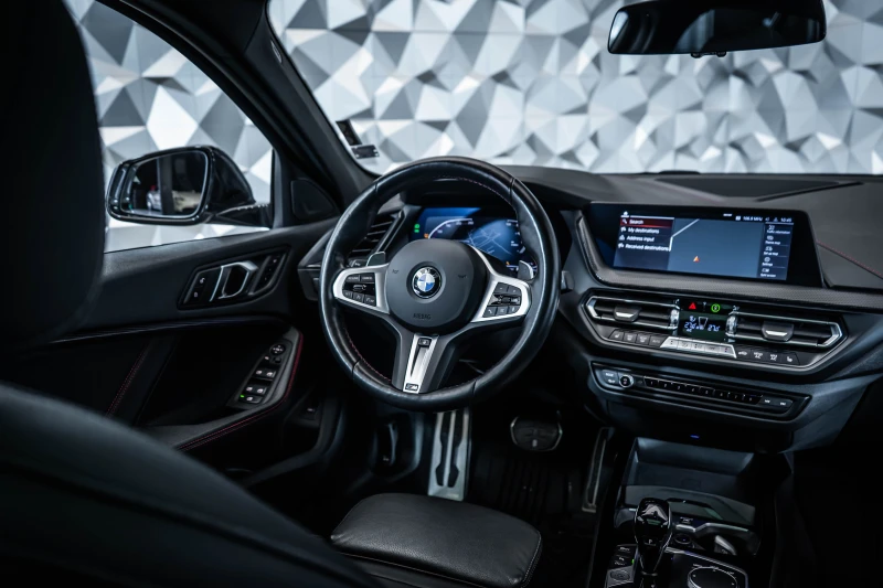 BMW 128 Ti * Msport* Pano, снимка 12 - Автомобили и джипове - 52551871