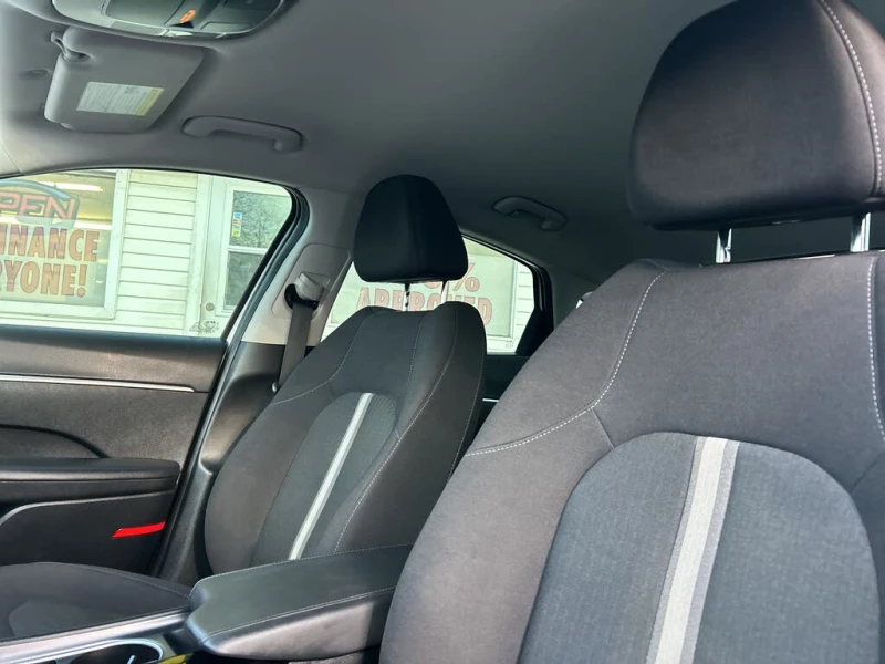 Hyundai Sonata SE FWD* АвтоКредит* (ЦЕНА ДО БГ)* , снимка 7 - Автомобили и джипове - 53169544