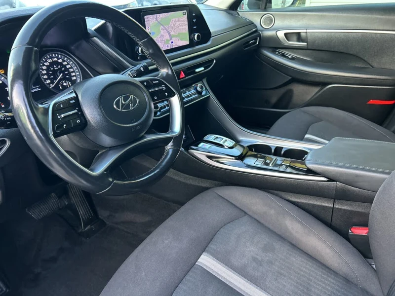 Hyundai Sonata SE FWD* АвтоКредит* (ЦЕНА ДО БГ)* , снимка 8 - Автомобили и джипове - 53169544