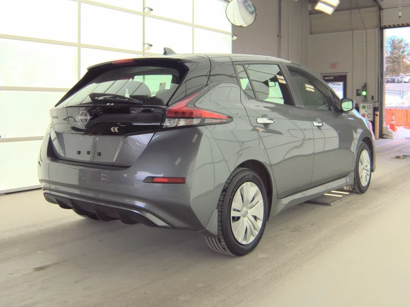 Nissan Leaf  S, снимка 4 - Автомобили и джипове - 53369899