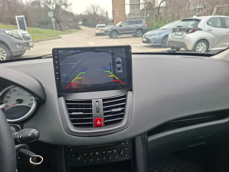 Peugeot 207, снимка 10 - Автомобили и джипове - 53400150