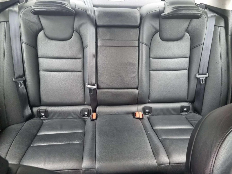 Volvo S60 2.0L B5, снимка 14 - Автомобили и джипове - 53594082