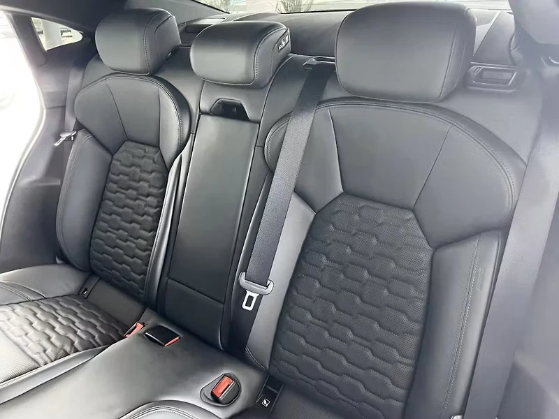 Audi E-Tron GT Quattro, снимка 6 - Автомобили и джипове - 54139074