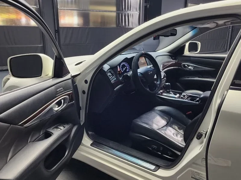 Infiniti M 37 3.7 - САМО 30% АВАНС, снимка 10 - Автомобили и джипове - 56285528