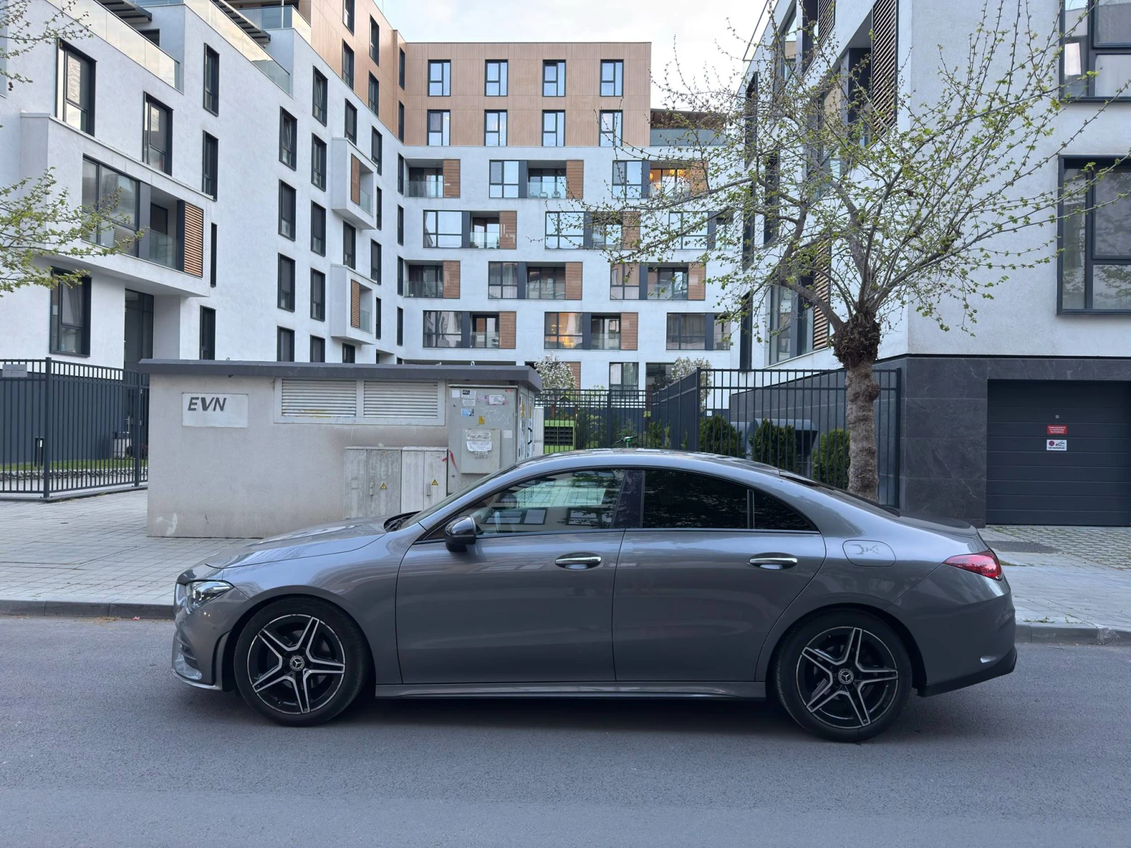 Mercedes-Benz CLA 180 AMG Line, Head-up - изображение 5