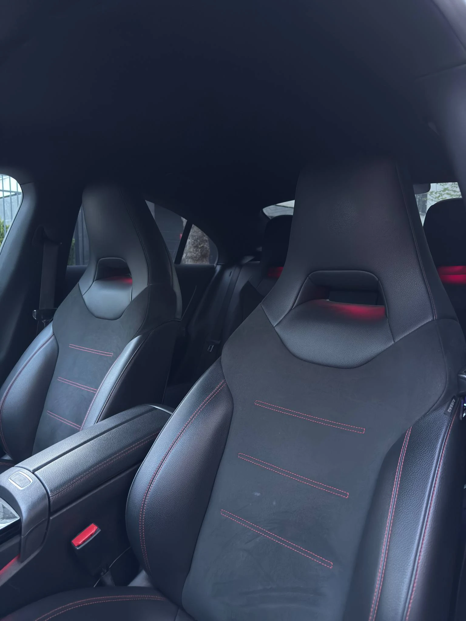 Mercedes-Benz CLA 180 AMG Line, Head-up - изображение 10
