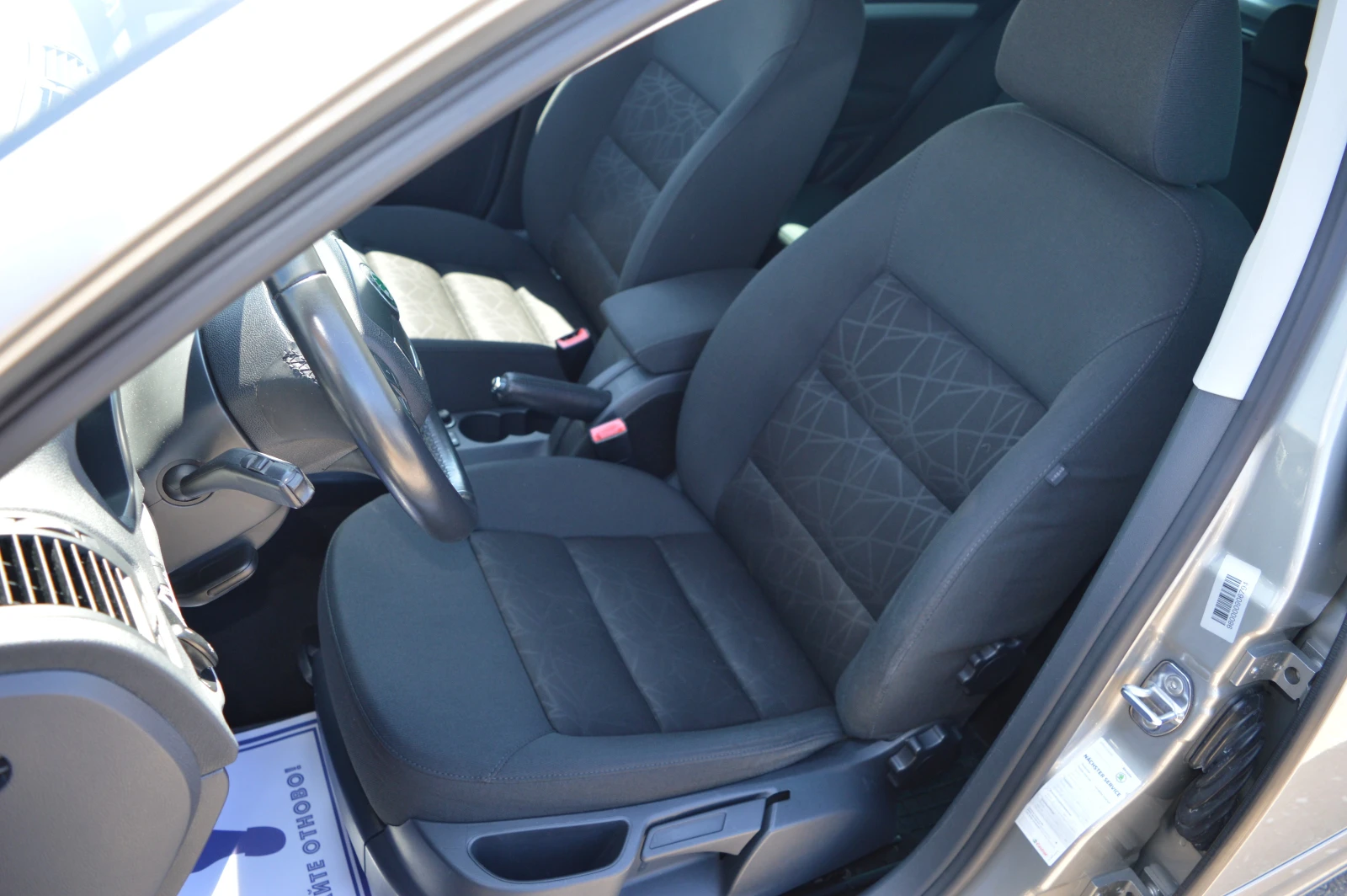 Skoda Octavia 2.0TDI-FACELIFT EURO 5A - изображение 7