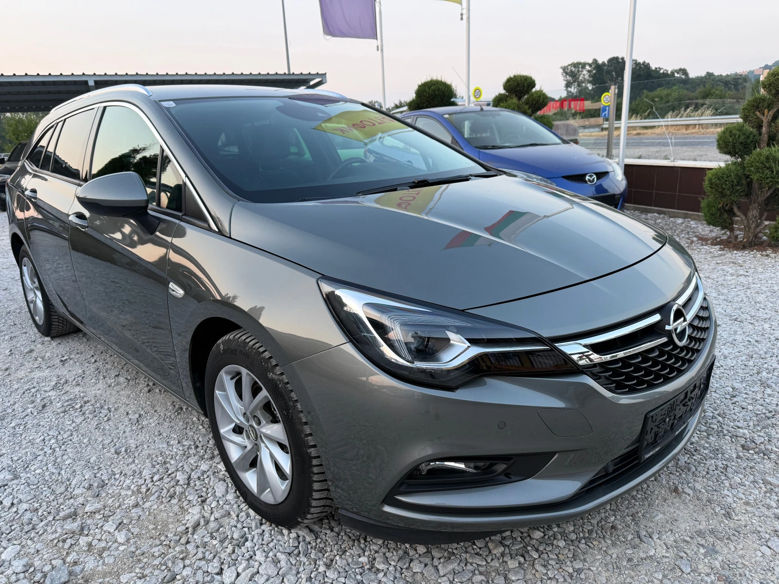 Opel Astra 1.6 CDTI !! НАВИ !! КАМЕРА !! РЕАЛНИ КМ. !! - изображение 7