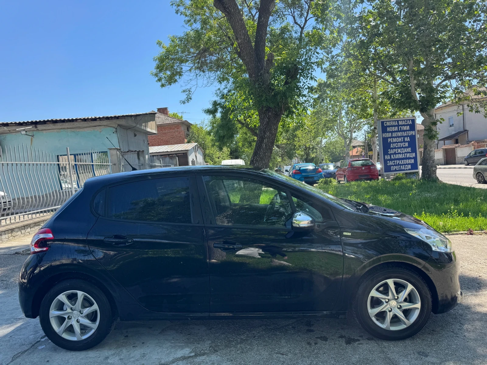 Peugeot 208 1.2 BENZIN AUSTRIA - изображение 4